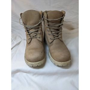 Timberland Boy's Boots in Beige sz 9.5